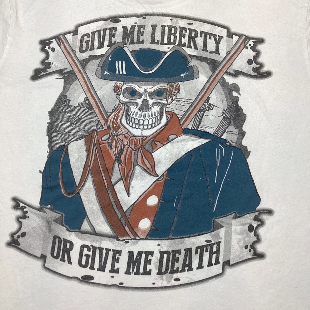 Nine Line Men’s White Tshirt Back print “GIVE ME LIBERTY OR GIVE ME DEATH”